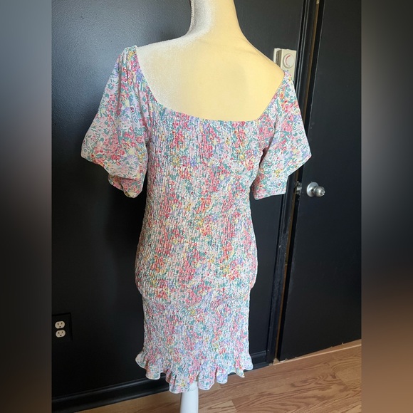 Pink Lily Woman’s Floral Print Stretchy Easter Spring Scrunch Dress Size Small - Picture 4 of 6